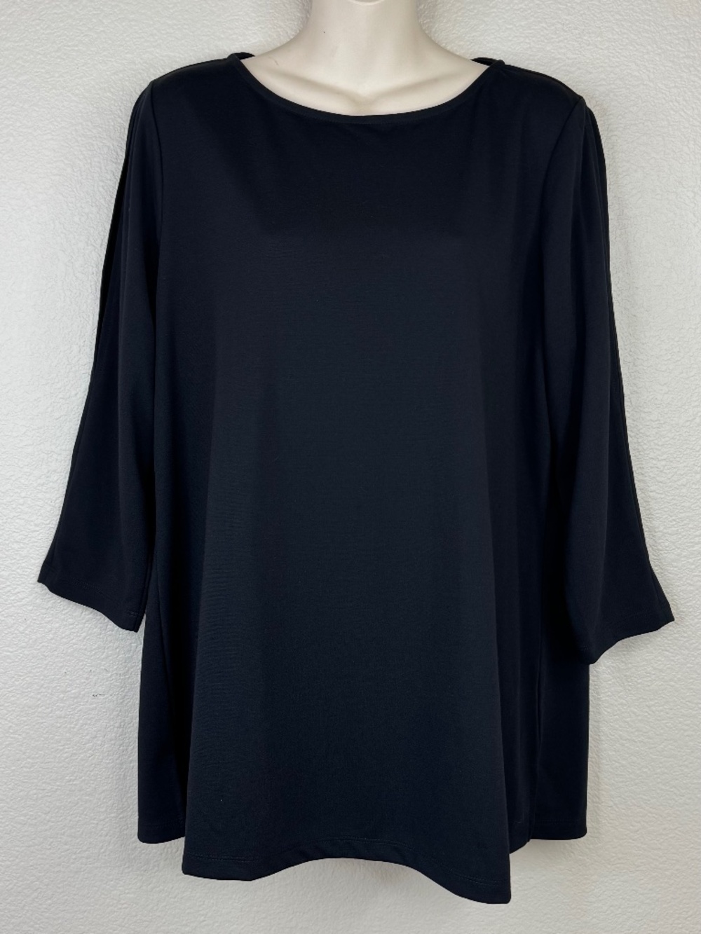Susan Graver Black Top Womens L Peekaboo Cutout Sleeve Stretch Blouse